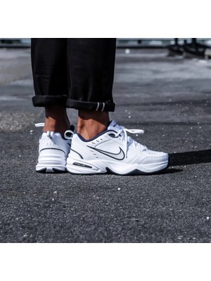 Nike Air Monarch