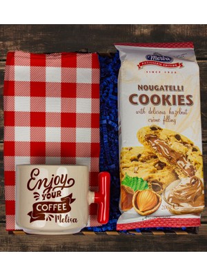 Ejoya Kişiye Özel Latte Kupası & Nutella ve Fındıklı Kurabiye & Amerikan Servis Hediye Kutusu 111195