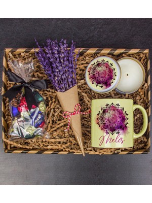 Ejoya Kişiye Özel Kupa & Çikolatalar & Mum & Lavanta Buketi Hediye Kutusu 111735
