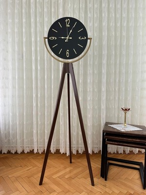 Can Vista Home Tripod Ayaklı Ahşap Saat