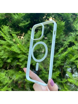 Bumudur Aksesuar iPhone 15 Pro Max Beyaz Çerçeveli Magsafe Kılıf