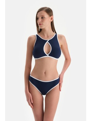 Dagi Lacivert Halter Yaka Bikini Üst