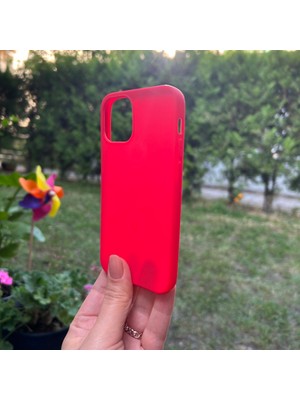 Bumudur Aksesuar iPhone 12 Mini Kırmızı Yumuşak Silikon Kılıf