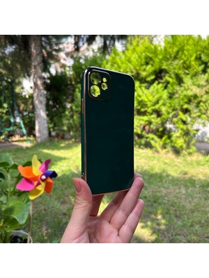 iPhone 12 Bakır Detaylı Koyu Yeşil Parlak Silikon Kılıf