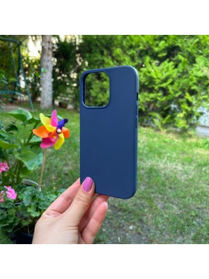 iPhone 13 Pro Lacivert Yumuşak Silikon Kılıf