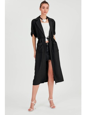 Vitrin Beli Bağlamalı Çift Cep Salaş Hırka