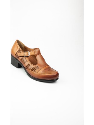 Castle Black 24556 Kahverengi Deri Kadın Günlük Ayakkabı