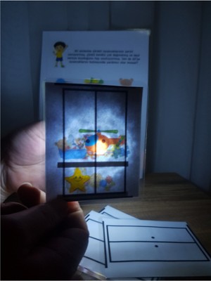 Ada Montessori Çocuklar Için Işıklı Araştırma Materyali