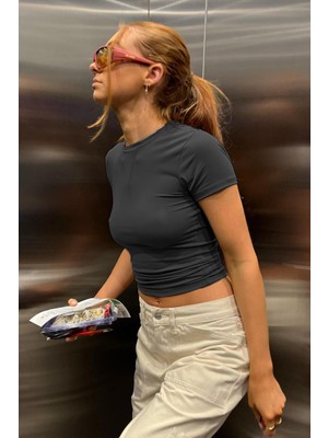 Madmext Kadın Füme Basic Tişört Kısa Kol Bisiklet Yaka Günlük Stil Polyester MG1725