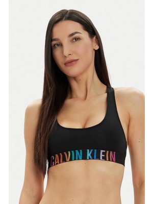 Calvin Klein Kadın Sporcu Sütyeni Rahat Kesim ve Günlük Kullanım İçin Şık Tasarım
