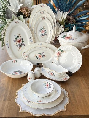 Rossev Yemek Takımı Lıttle Garden 62 Parça 12 Kişilik