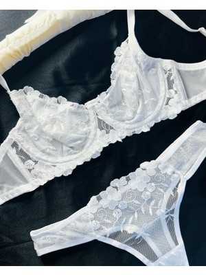 Es Lingerie Pure Beyaz Bralet Sütyen Takım