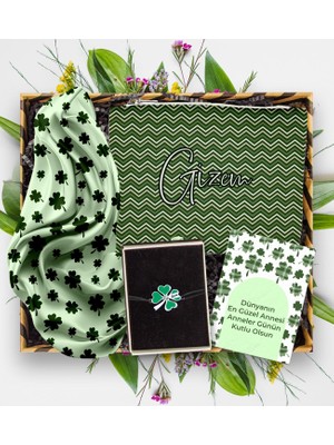 Ejoya Anneler Gününe Özel Yonca Bileklik & Makyaj Çantası & Fular Hediye Kutusu 113256