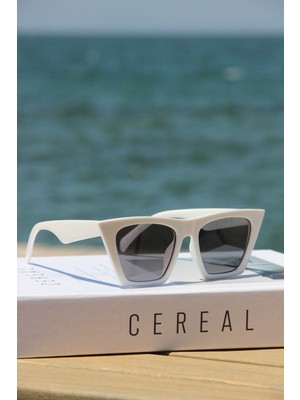 Tekno Trust UV400 Siyah Cam Beyaz Çerçeve Kadın Güneş Gözlüğü Uv 400 Ultraviyole Korumalı Siyah Cat Eye Beyaz 5