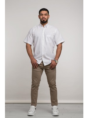 Evry Time Geniş ve Rahat (Bol) Kesim Cepli Hafif Ekoseli Yaka Düğmeli Klasik Kısa Kol Gömlek