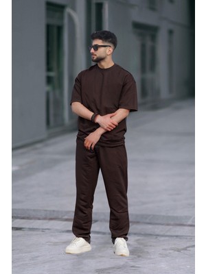 Yakamel Erkek Bol Kesim Yazlık T-Shirt Eşofman Takımı