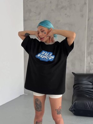 Tarz Yeri Unisex Bisiklet Yaka Baskılı Oversize T-Shirt - Siyah