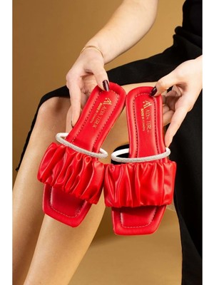 New Optimal Basel  Taşlı Büzgü Kemerli Terlik - Kırmızı - 38