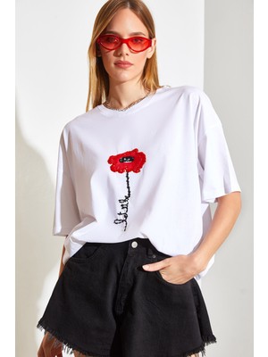 Shade Kadın Boncuk El Işi Işlemeli Penye Tshirt