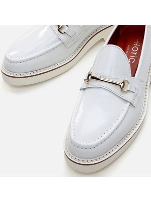 Hotiç 01AYH288800A900  Deri Beyaz Kadın Loafer