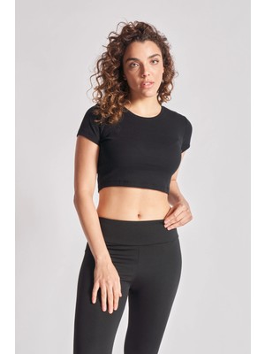 Defy's Kadın Bisiklet Yaka Kısa Kollu Basic Crop Siyah