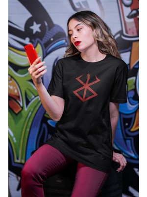 Fuddy Moda Unisex Sırt Baskılı Özel Tasarım Berserk Tişört, Oversize Anime Baskılı T-Shirt