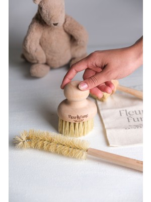 Fleur & Fume Bebek Ürünleri Temizlik Seti( Biberon Fırçası + Saplı Temizlik Fırçası + Büyük Boy Temizlik Fırçası)