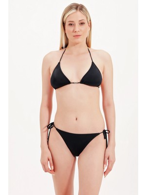 Zeki Global Aksesuar Detaylı Bikini Alt