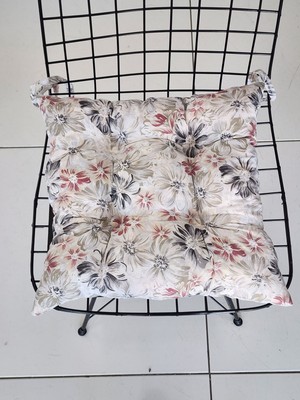 Babynest Dünyası 4'lü Takım Pofidik Kare Sandalye Minderi 40X40CM Papatya Kahve