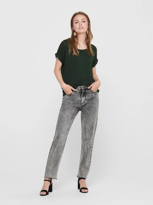 Only 15106662 Acık Yaka Kol Katlamalı Kısa Kol T-Shirt