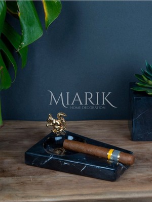 Miarik Design Sıyah Mermer Puro Küllüğü Gold Sıncap Detaylı