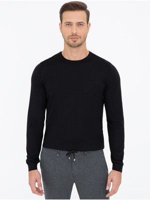 Cacharel Erkek Siyah Slim Fit Bisiklet Yaka Basic Triko Kazak 50237038-VR046