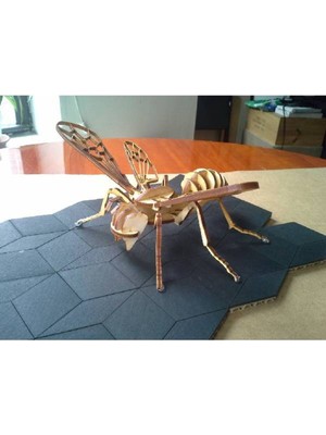 Ahşap Bal Arısı Figürü Dekoratif Biblo