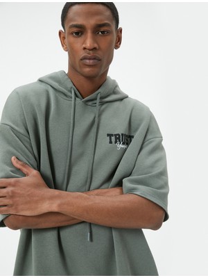 Koton Spor Oversize Kapşonlu Sweatshirt Slogan Baskılı Kısa Kollu Uzun Boy