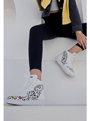 Kadın Vegan Deri Beyaz High Sneakers - Abstract Outline White Tasarım