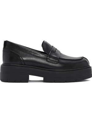 Geox Kadın Siyah Spherica Deri Maskülen Loafer D36VDI00043C9999