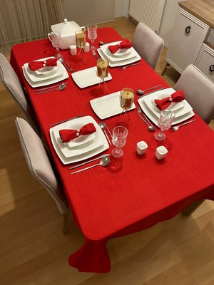 Zeren Home Meral Kurşun Collectionn Polyester Keten Dertsiz Masa Örtüsü Kırmızı