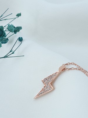 Neva Jewelry Taşlı Şimşek Kolye