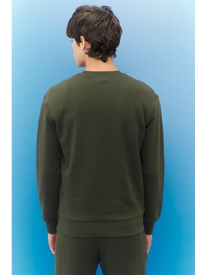 Lee L212299801 Erkek Haki Bisiklet Yaka Sweatshirt