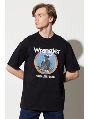 Wrangler W7CBEE100 Siyah Önü Baskılı Bisiklet Yaka Erkek T-Shirt