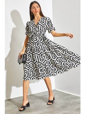 Shade Kadın Kruvaze Yaka Beli Lastikli Kuşaklı Kloş Elbise