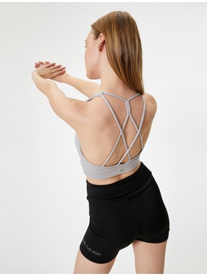 Koton Sporcu Sütyeni Çapraz Askılı Kaplı U Yaka Slim Fit