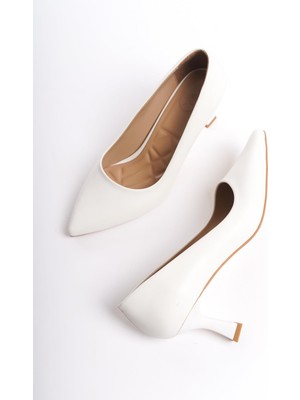 Modabuymus Kandy Beyaz Mat Kısa Kadeh Topuklu Ayakkabı