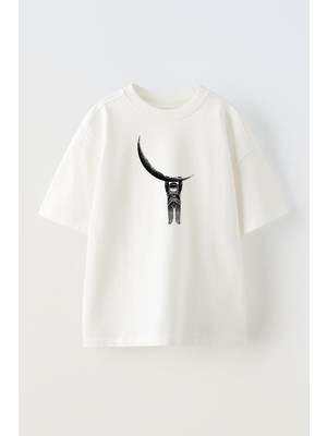 Nmg Tekstil Unisex Beyaz Oversize Pamuk Ayatutunan Astronot Baskılı Örme T-Shirt
