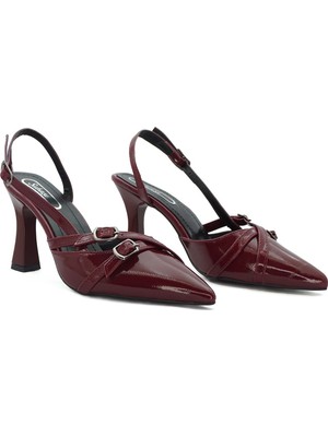 Letao Çift Bantlı Toka Detaylı Bordo Rugan Kadın Topuklu Ayakkabı