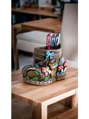 Atölye Dekupaj Ayakkabı Saksı Kalemlik