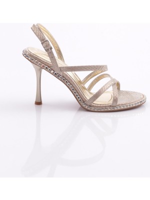 Dgn 2432 Kadin Arkadan Bağlamali Topuklu Abiye Ayakkabi