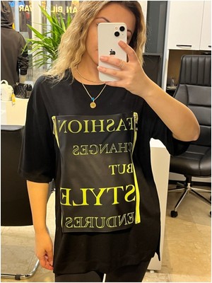 Şeyma Kandemir Fermuar Detaylı Tshirt