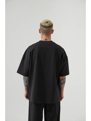 Ben Özgürüm 0 Yaka Oversize Basic Erkek T-Shirt