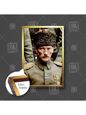 SML Tablo Mustafa Kemal Atatürk Askeri Üniforma Karizma Çerçeveli Dikey Kanvas Tablo